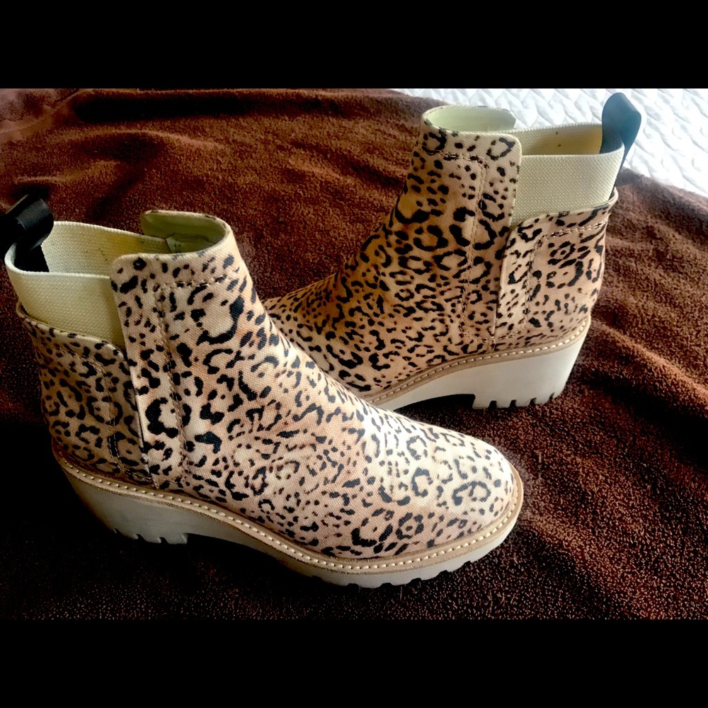 Dolce Vita Huey Bootie- Leopard Print